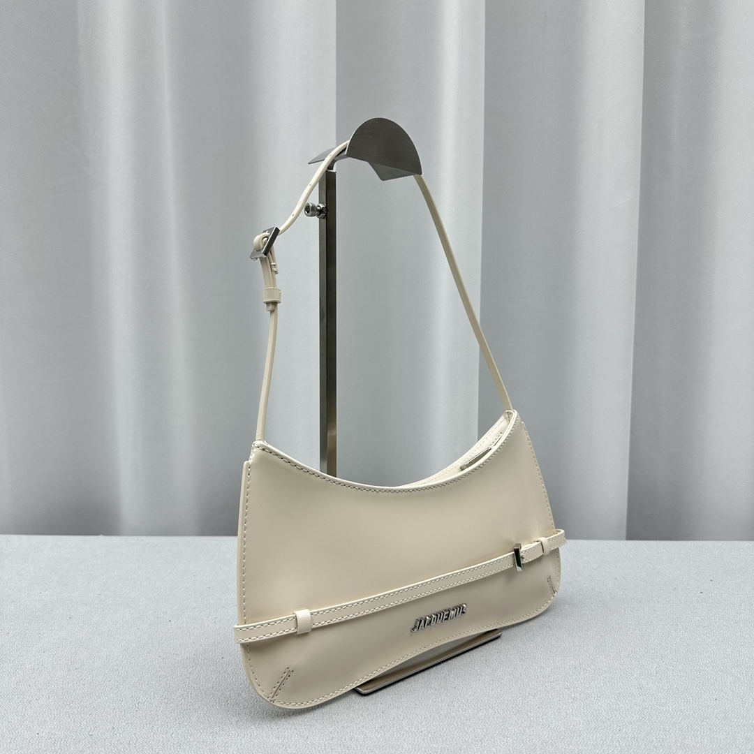 Jacquemus Satchel Bags